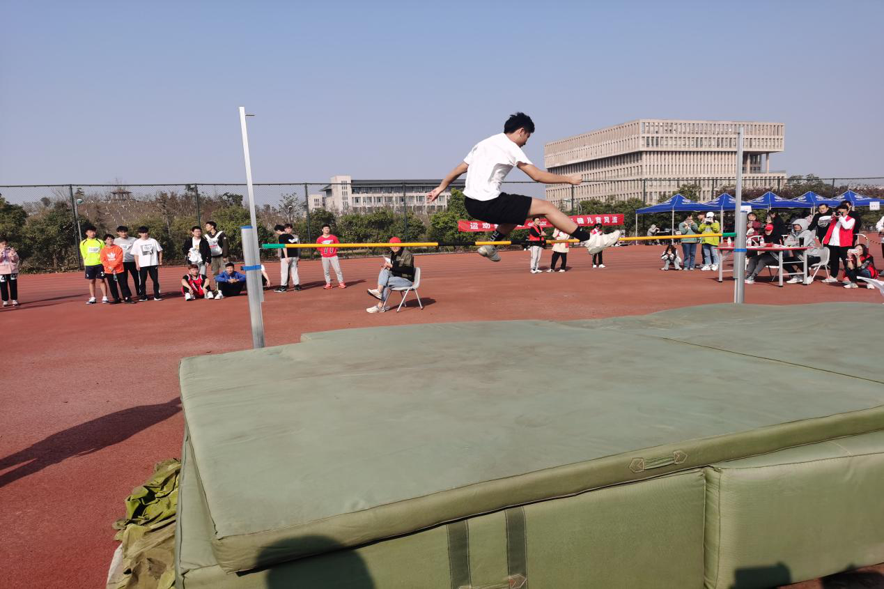 图片2.png 图片2.png